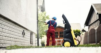 Pressure Washing in Kenner, Louisiana by Reymac Construction LLC